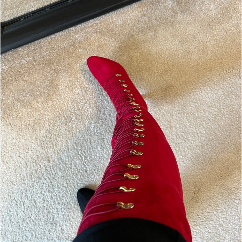 RED Knee High Journee Collection Boot 10